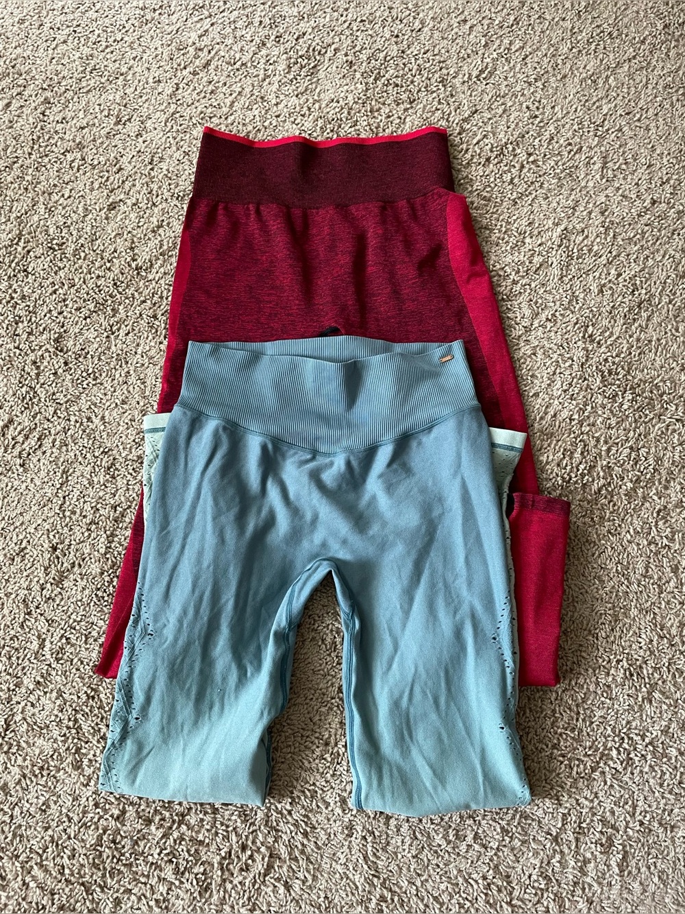 Pink Active SZ Med Athletic Leggings 2 Pair in gently used conditio